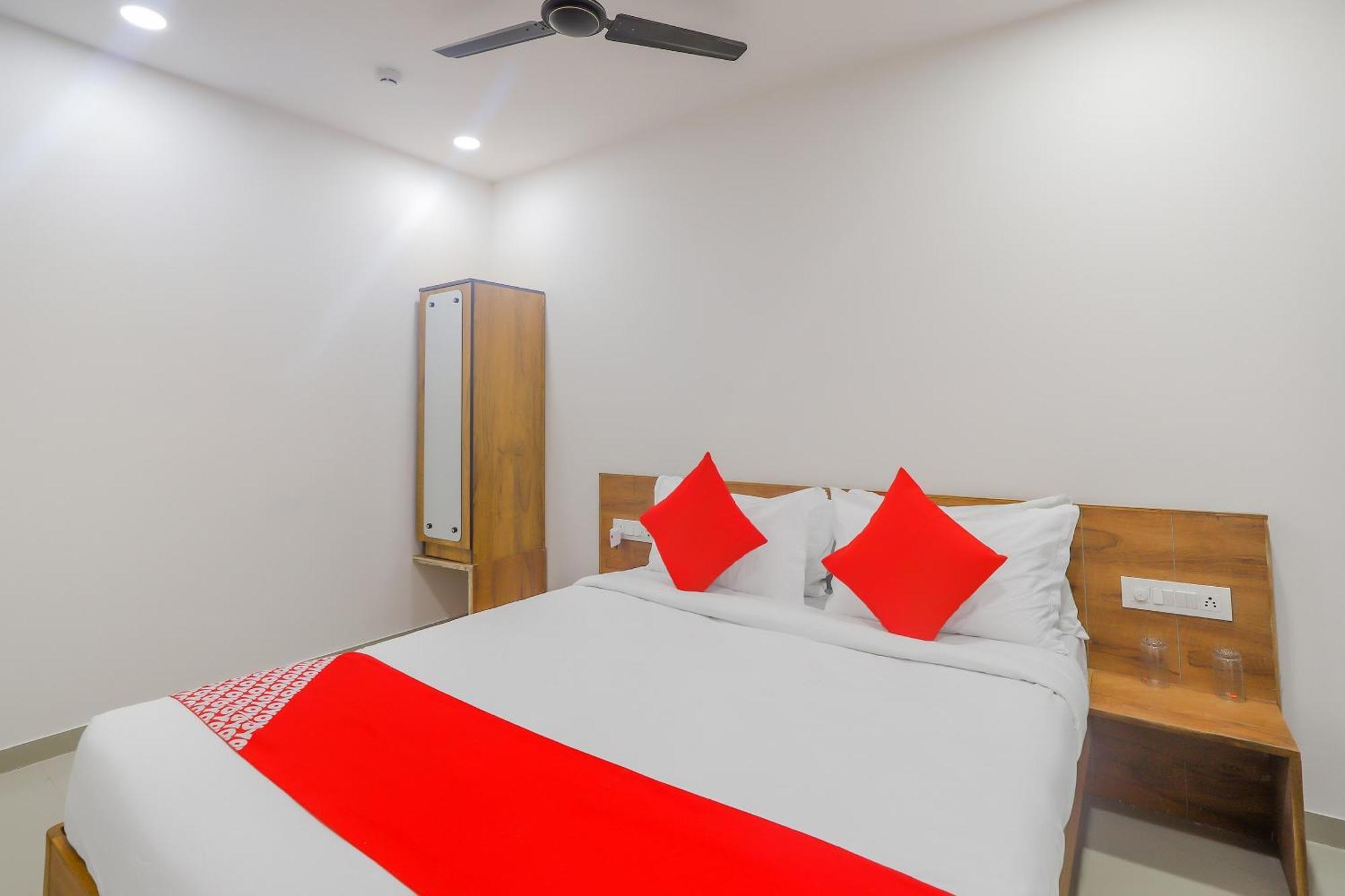 Hotel O Casa Marina Bhatha エクステリア 写真
