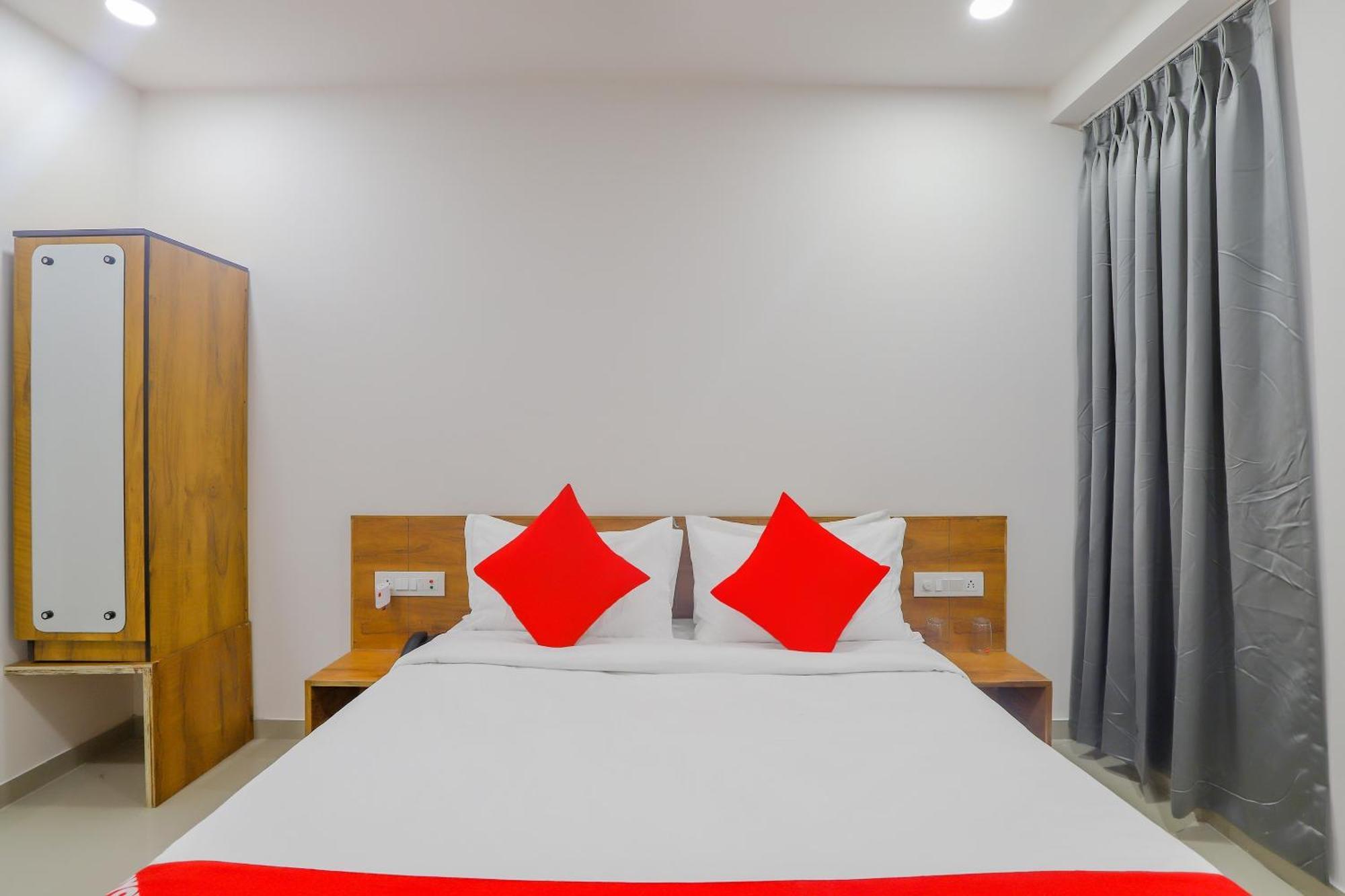 Hotel O Casa Marina Bhatha エクステリア 写真